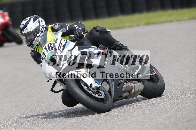/25 10.06.2025 MaxRacing ADR/Gruppe gruen/116
